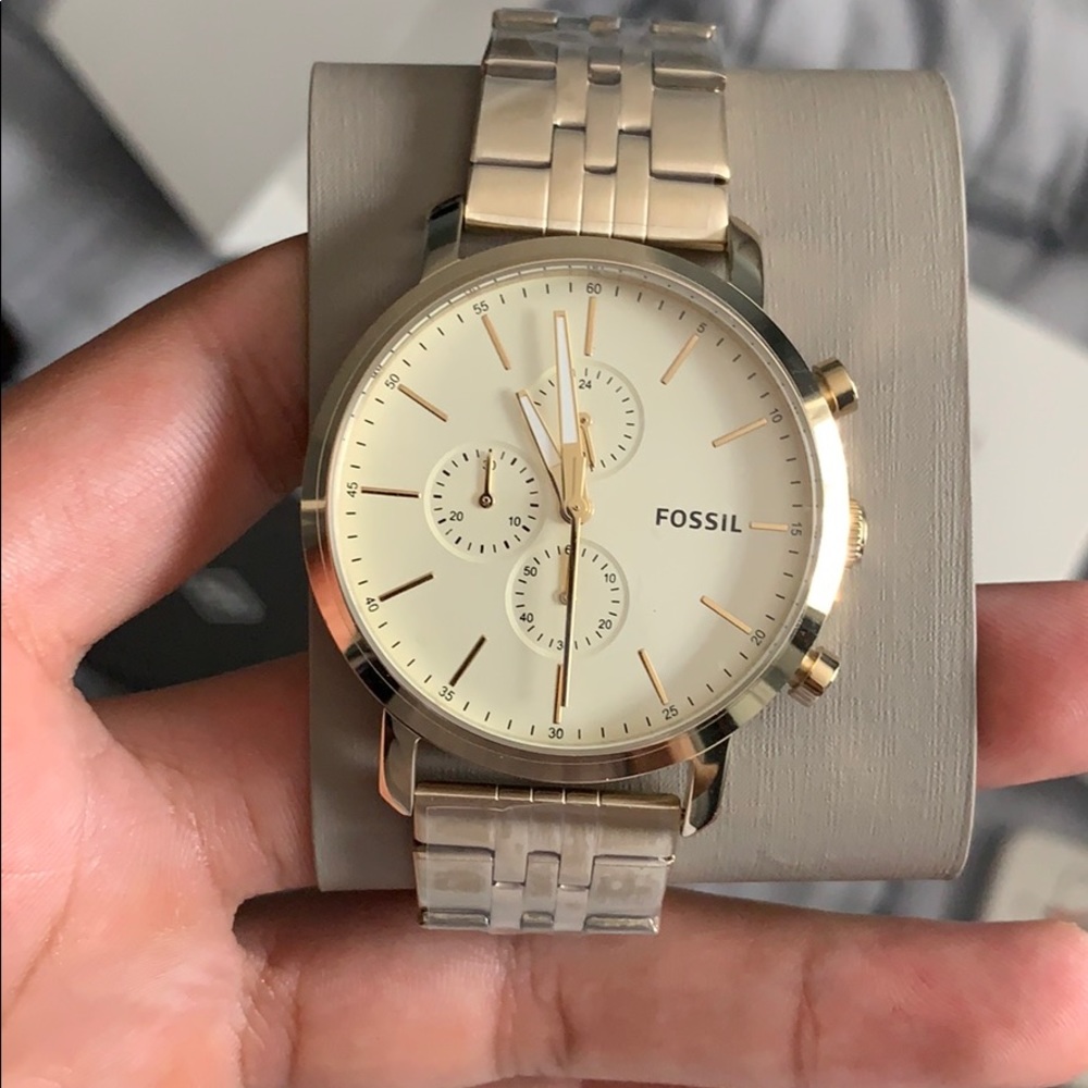 Gold men’s Fossil Watch